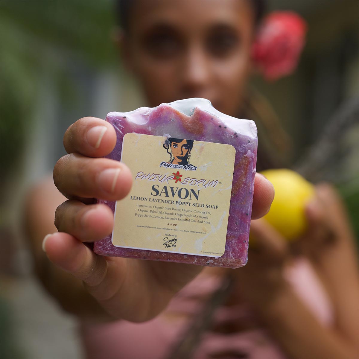 lavender poppy seeds Phleur Serum™ Savon, Lemon Lavender Poppyseed Soap